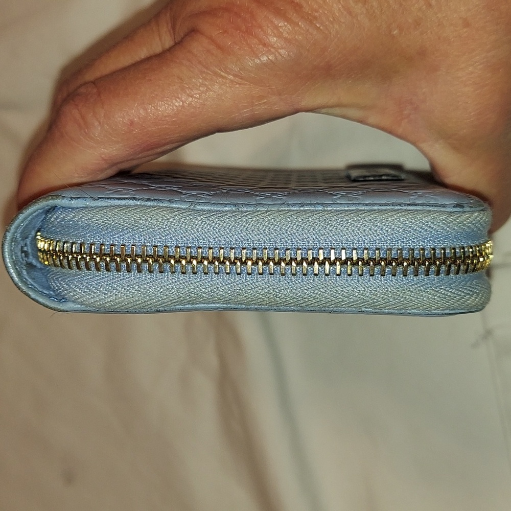 Authentic Gucci Micro Guccissima Small Zippy Wallet Organizer - Picture 5 of 10
